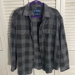 Mens XL flannel shirt